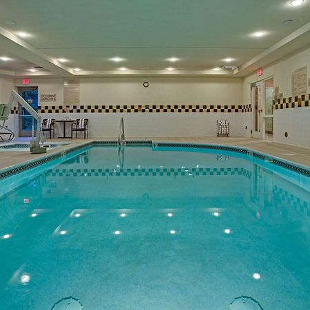 Hilton Garden Inn Cleveland Airport Fairview Park Kültér fotó